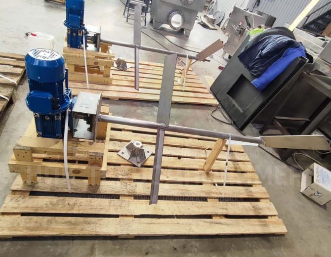 Мешалка полупогружная